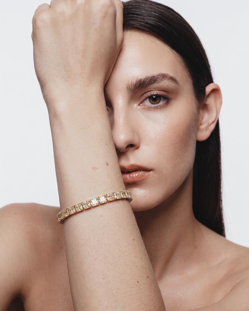 Golden Line Bracelet