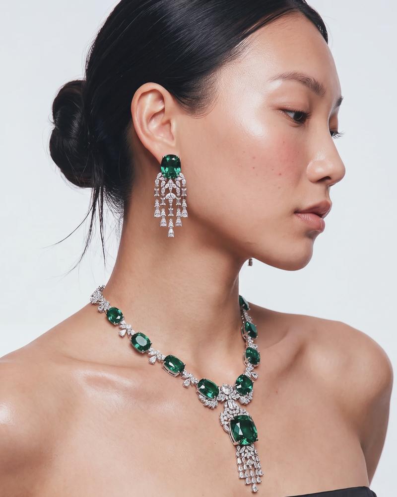 Cushion Green Gem Drop