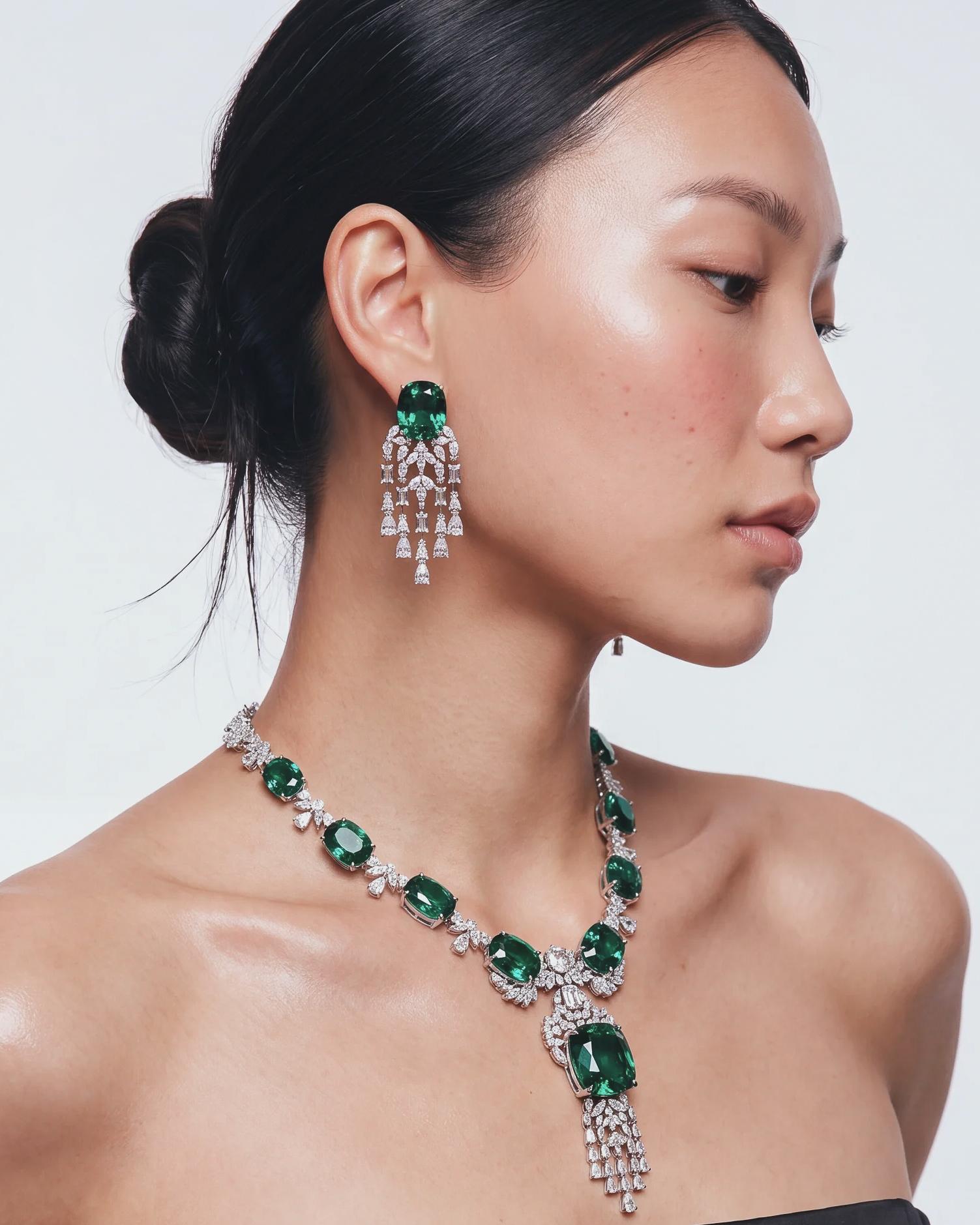Cushion Green Gem Drop 1