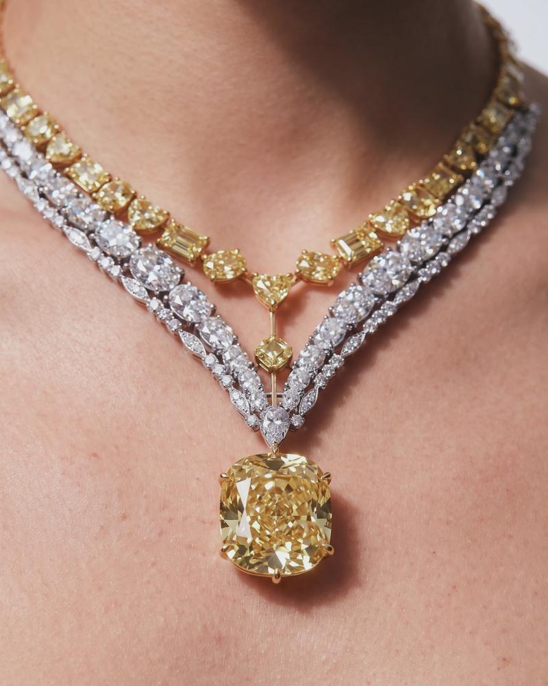 Cushion Yellow Diamond V