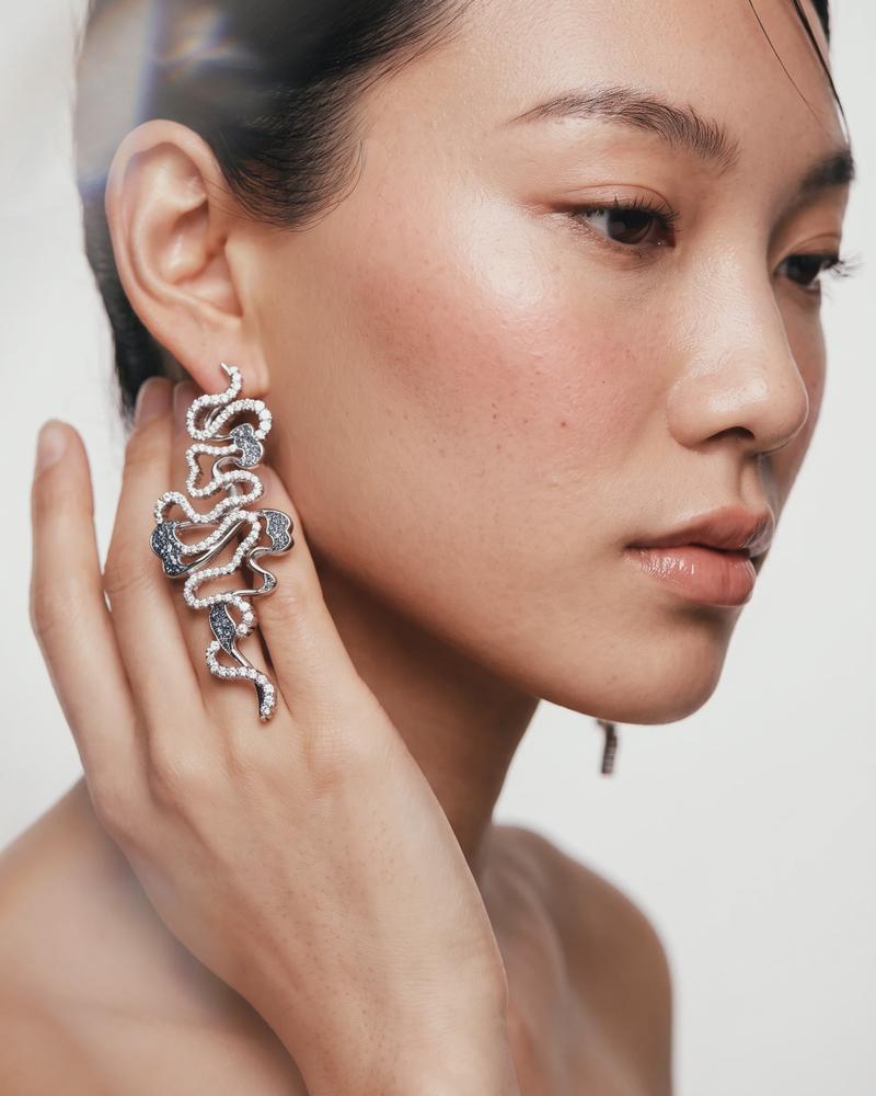 Osmé Earrings by Berke Henny