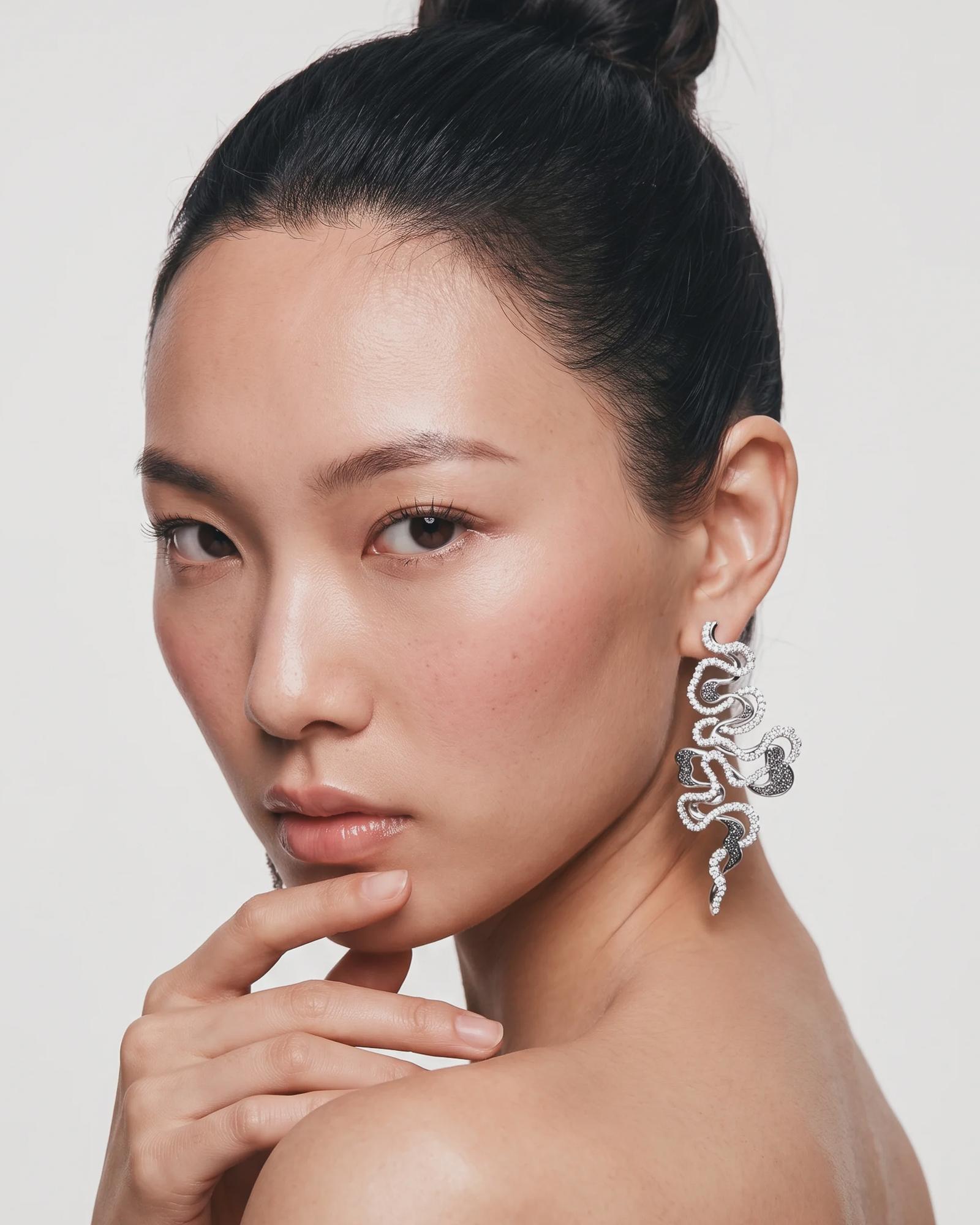 Osmé Earrings by Berke Henny 2
